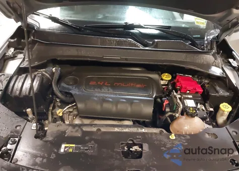 2021 Jeep Compass Trailhawk 4X4 из США, поврежденный, VIN 3C4NJDDB3MT587034